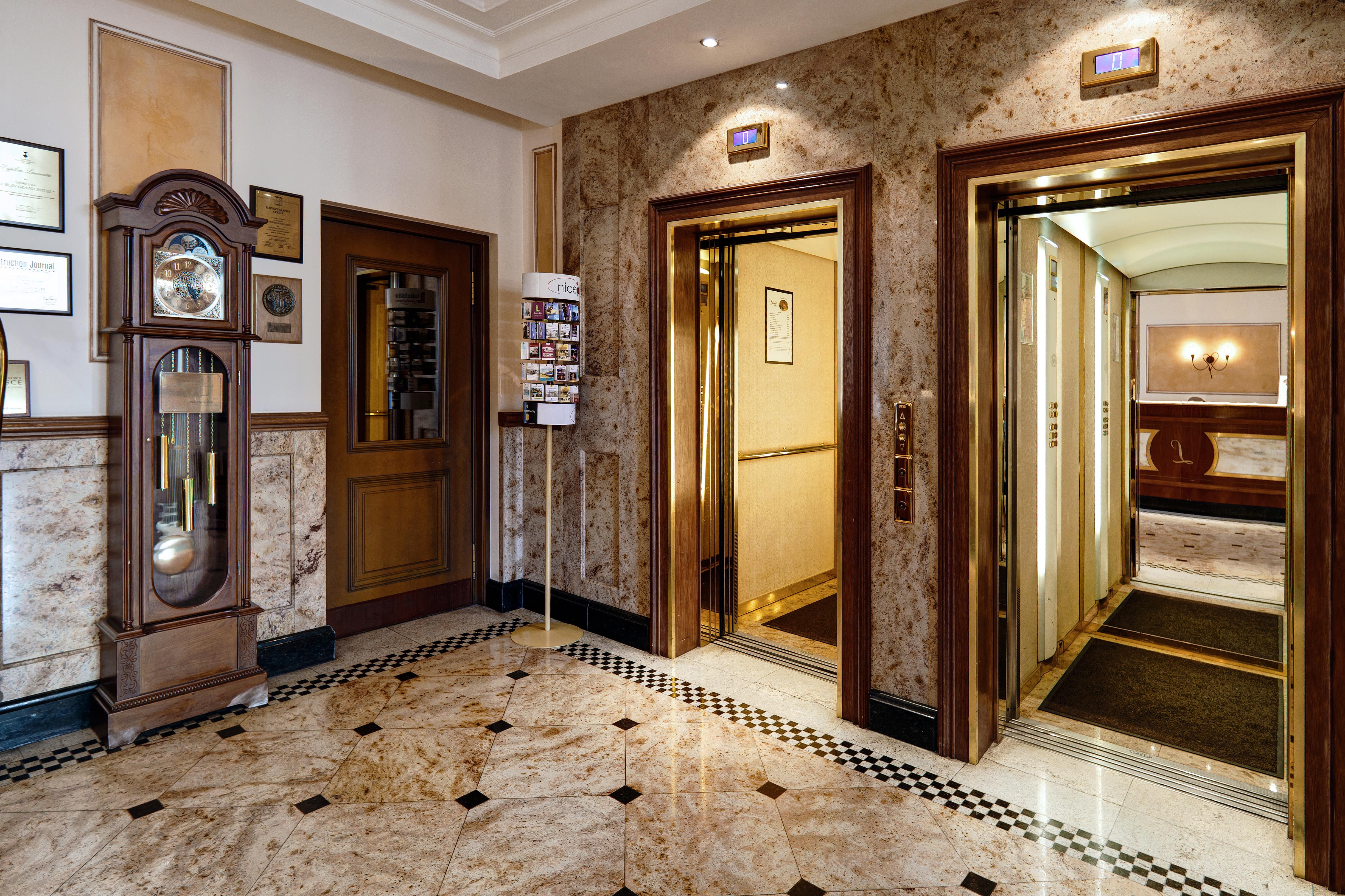 Ibb Hotel Grand Hotel Λούμπλιν Εσωτερικό φωτογραφία